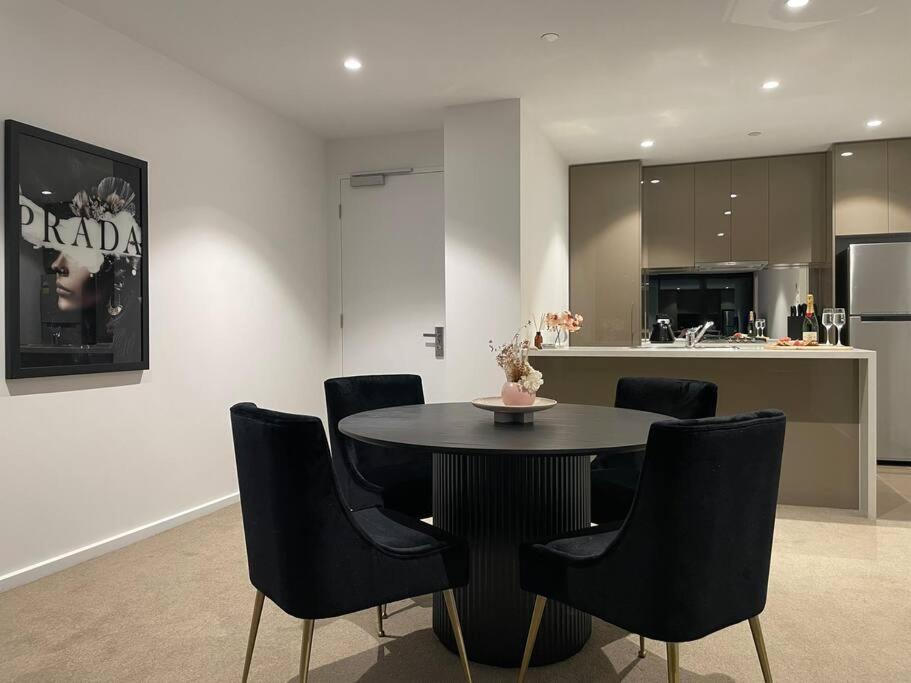 מלבורן Lux 3 Bedroom Apartment In Southbank מראה חיצוני תמונה